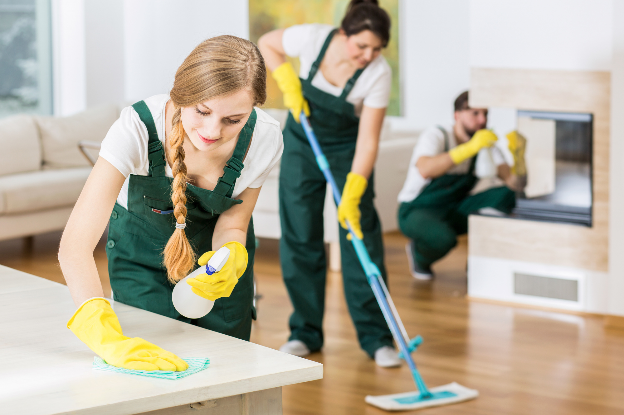Kitchen deep cleaning
